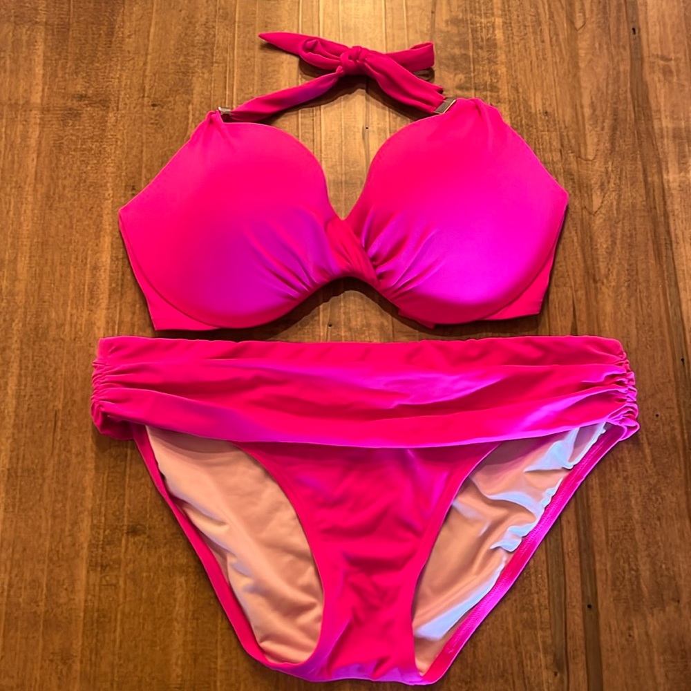 Victoria’s Secret Bikini 36dd/large